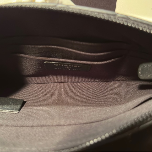 NEW Auth Chanel So Black CC O-Case 2024 Small Pouch - Picture 7 of 9